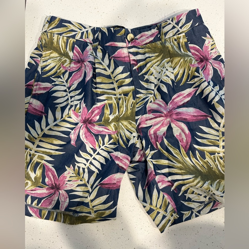 Scotch & Soda Men’s summer shorts.